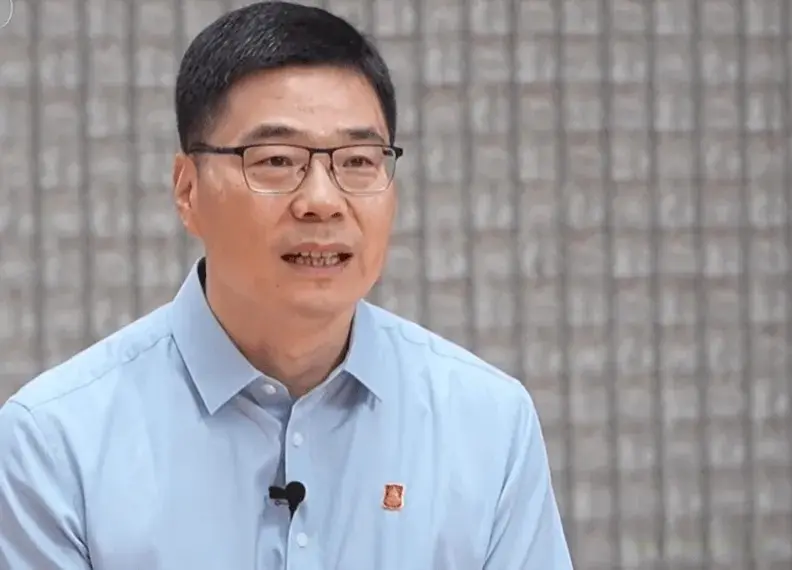 棒棒策略 黑粉给姚明道歉！郭振明公开致谢姚明，此前打基础，如今功劳尽显